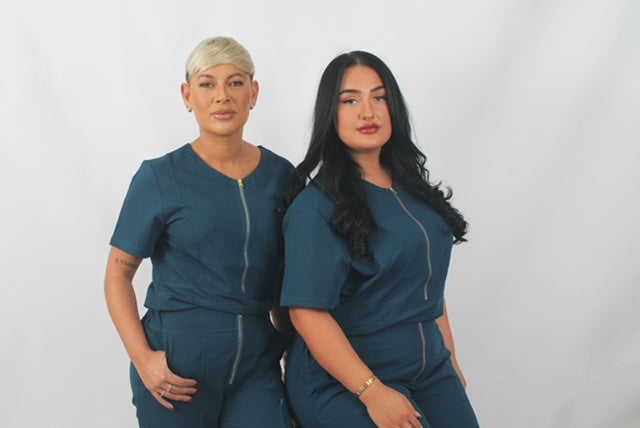 THE MARGO SCRUB SET (BLUE)