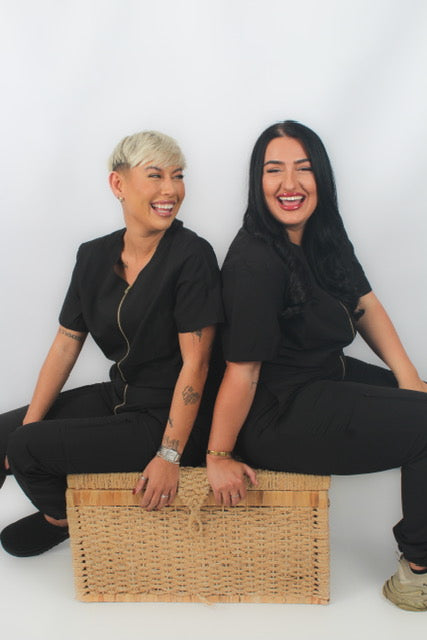 THE MARGO SCRUB SET (BLACK)
