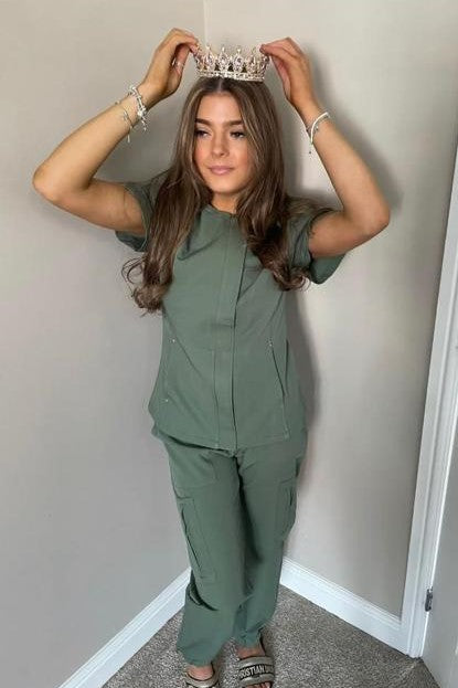 THE ELLA LUXURY SCRUB SET (GREEN) - JOGGER TROUSERS